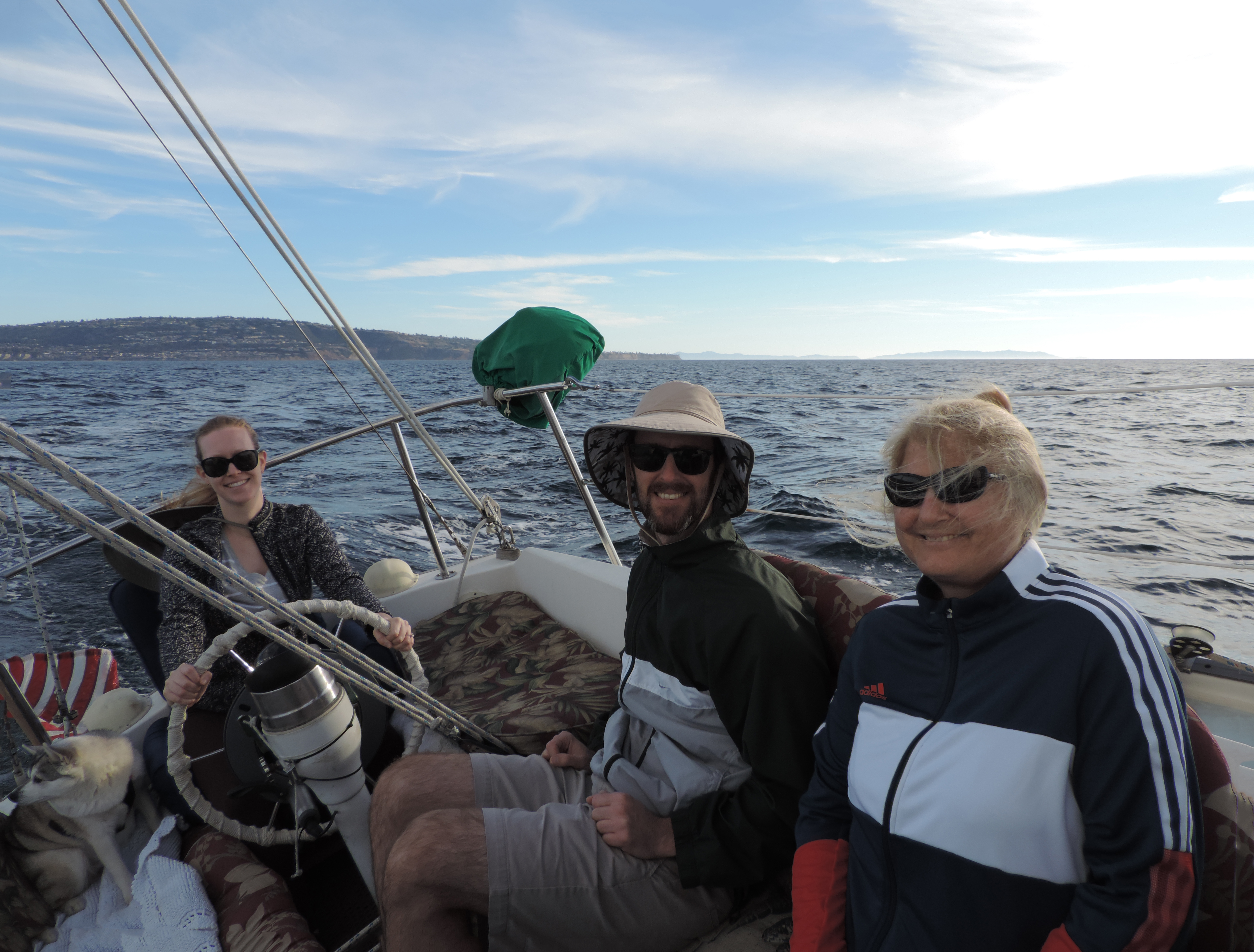3sailors.jpg
